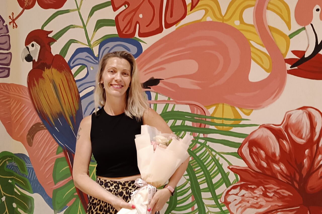 Mama bekommt ganz unverhofft Blumen geschenkt, Danke liebes Swarowski-team