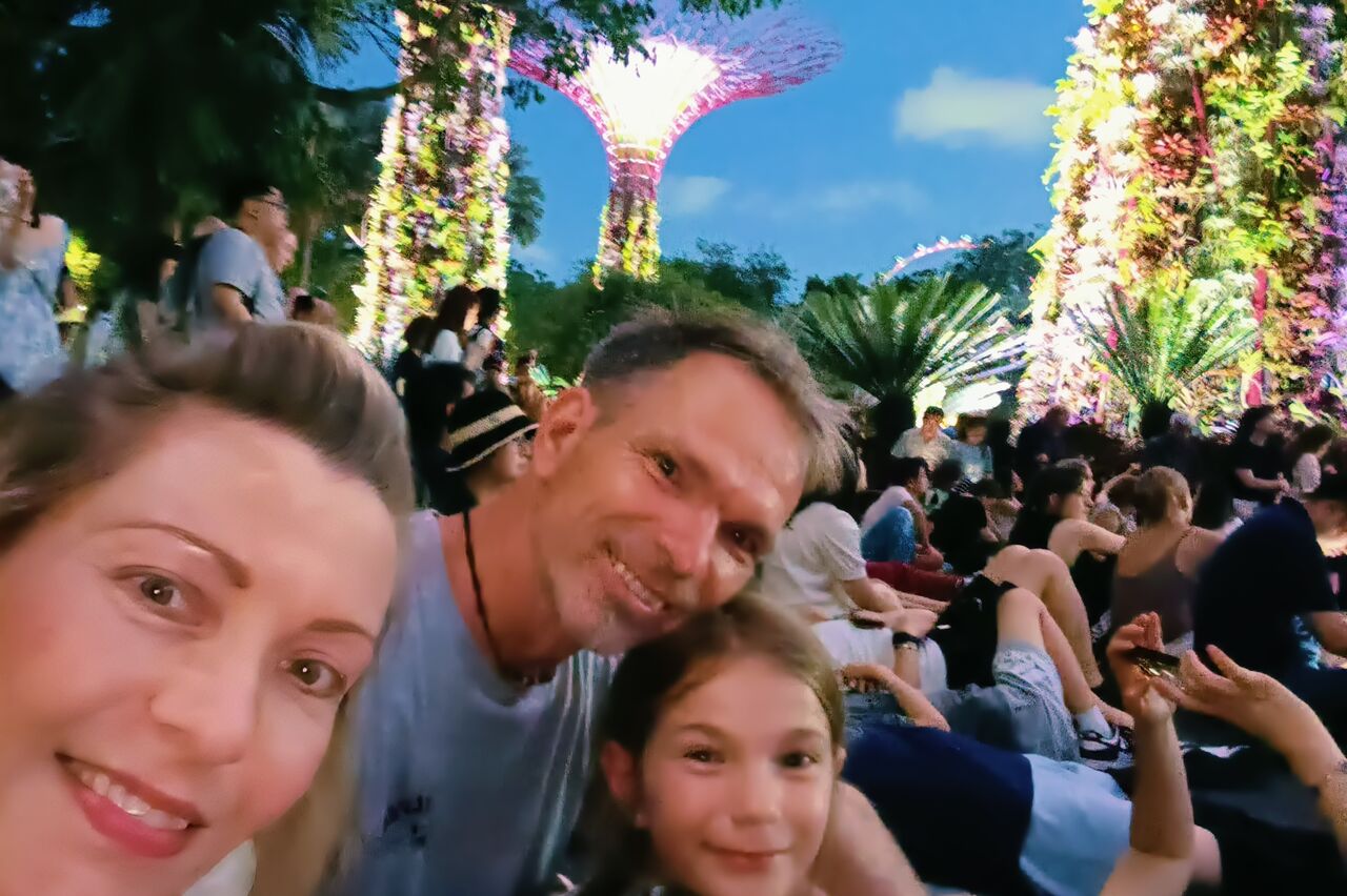 dann sitzen wir mit tausenden anderen Menschen im Park...