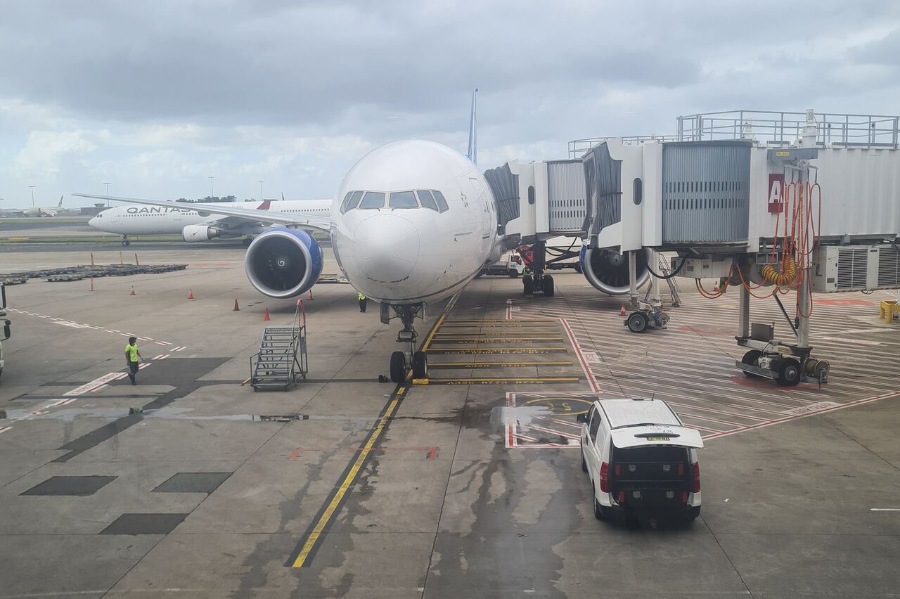 hat er gut gemacht, unser Flieger