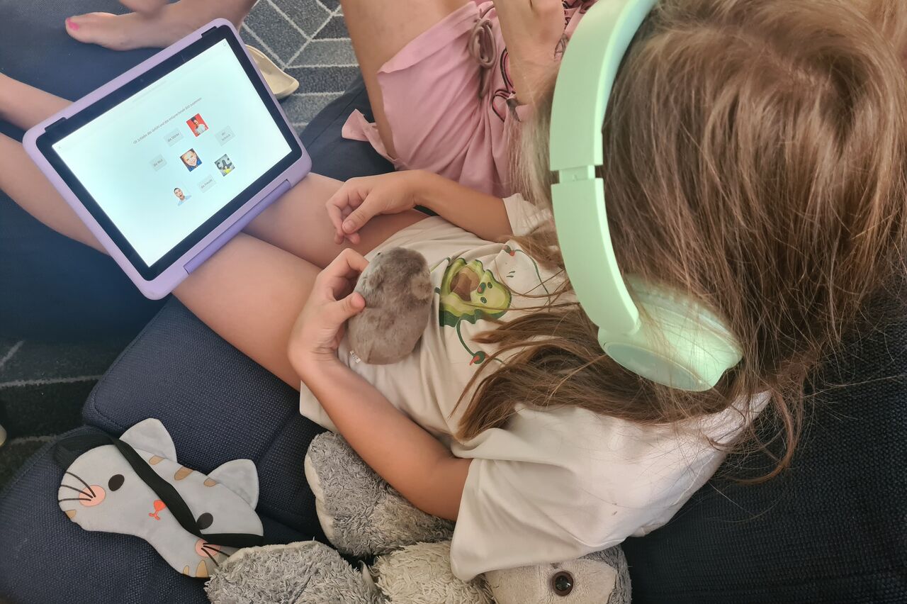 früh fängt der Tag wieder mit Schule an