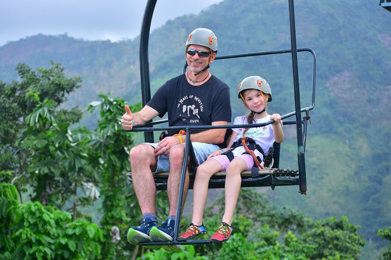 Bobby und Papa im chairlift